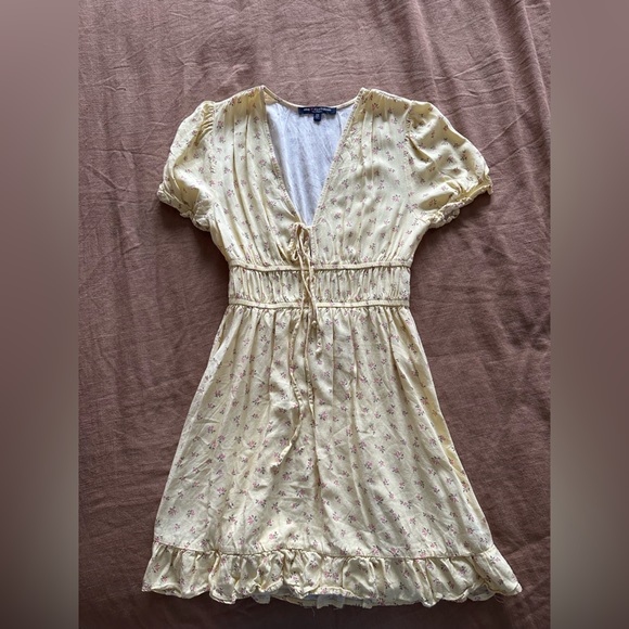 Mini dress - Picture 1 of 2